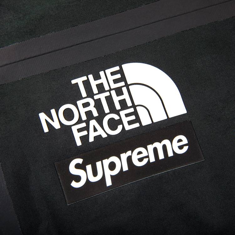 Supreme x The North Face Summit Series Outer Tape Seam Mountain 