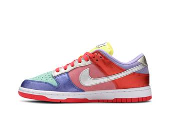 Buy Wmns Dunk Low 'Sunset Pulse' - DN0855 600 | GOAT