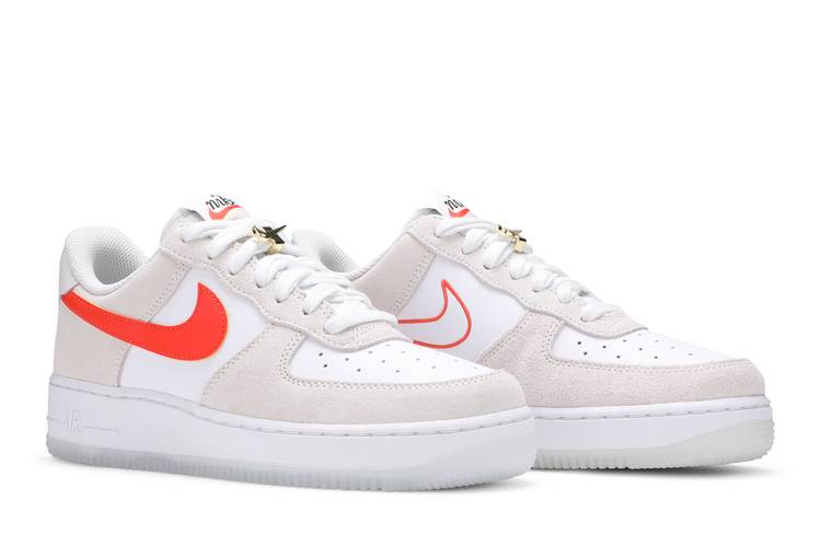 Nike Wmns Air Force 1 '07 SE 'First Use' | White | Women's Size 12