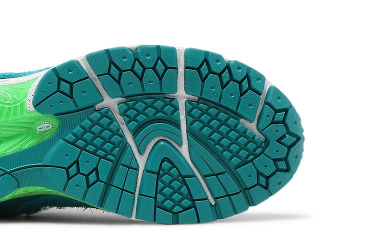New Balance 2002R Salehe Bembury Water Be The Guide — foto 6
