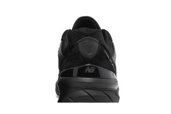 New balance 990v5 outlet triple black