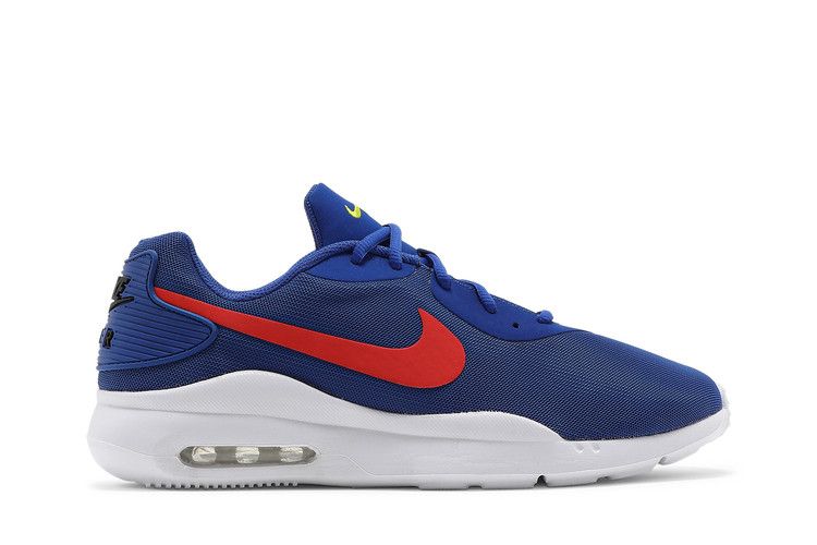 nike air max oketo junior trainers