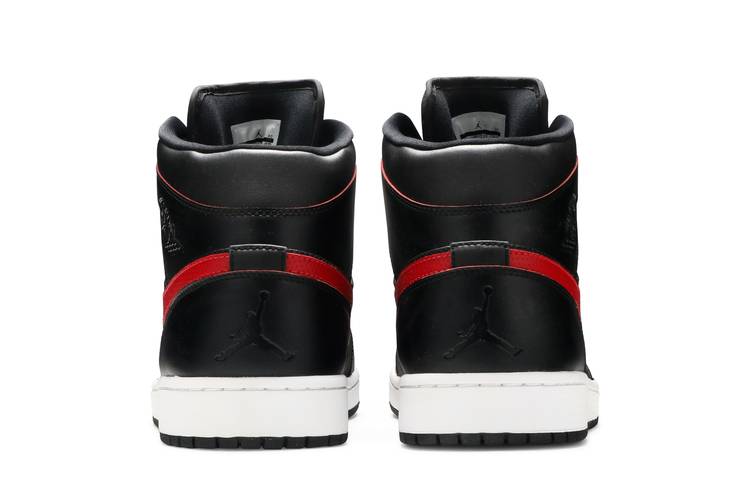 Buy Air Jordan 1 Retro Mid 'Black Team Red' - 554724 009