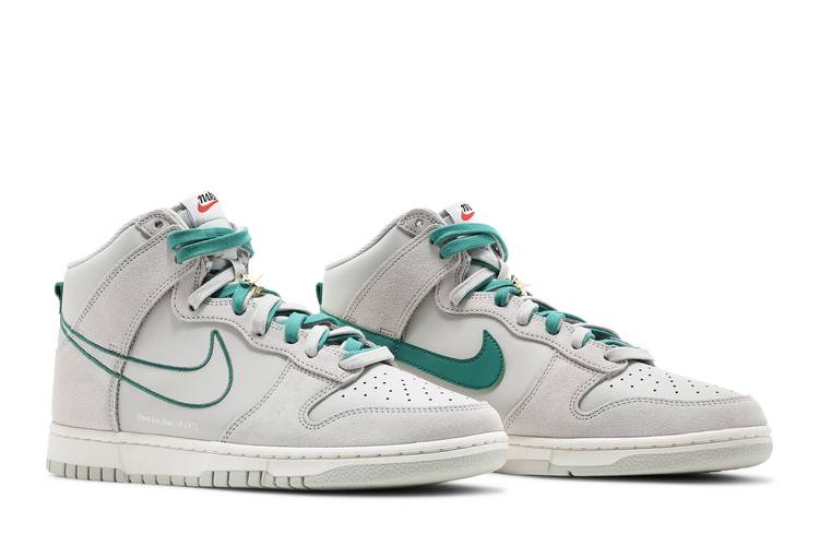 Dunk High SE 'First Use Pack - Green Noise' | GOAT
