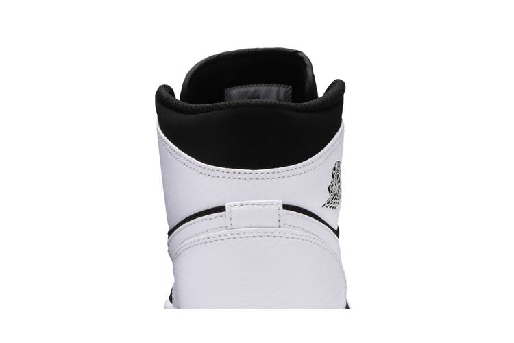 Nike Air Jordan 1 Retro Mid Tuxedo Black White 554724-113 Size 13 VNDS