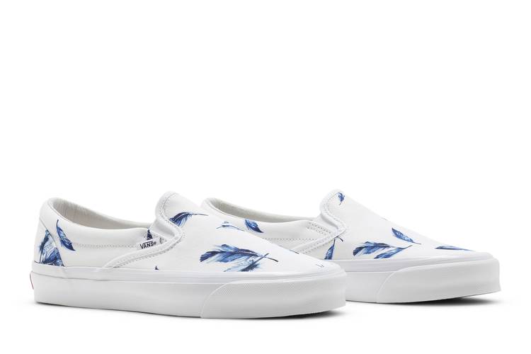 Vans OG Classic Slip On LX - Triple White – Kith