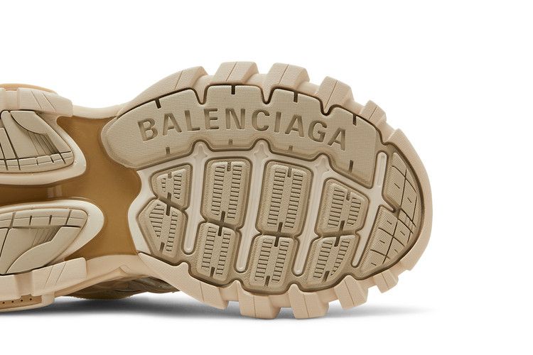 Balenciaga Wmns Track.2 Trainer 'Beige'