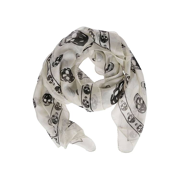 Alexander mcqueen skull scarf hi-res stock photography and images