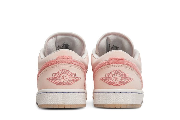 Wmns Air Jordan 1 Low SE 'mighty Swooshers'