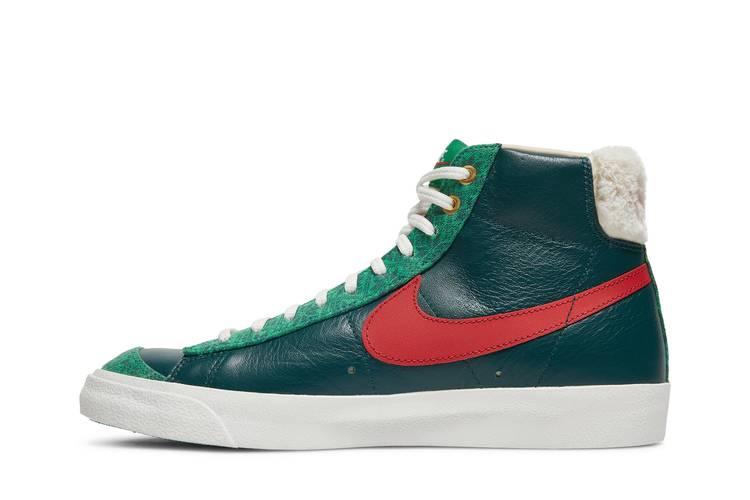 nike blazer mid '77 vintage christmas