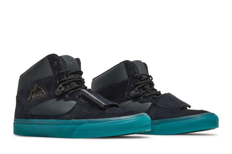 C2h4 X Vans Mountain Edition Nightwalker