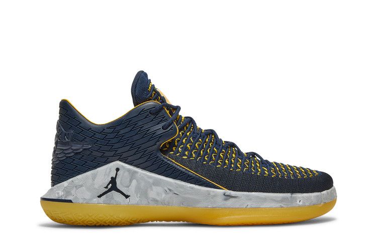 jordan 32 low michigan