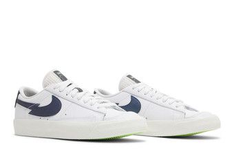 nike blazer low 77 thunderbolt