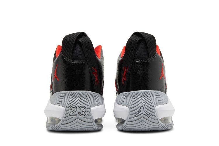 Air Jordan Stay Loyal Bred