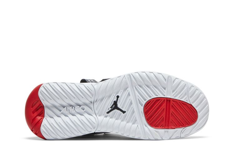Air Jordan Ma2 Light Smoke Grey University Red