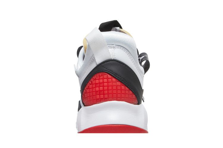 Air Jordan Ma2 Light Smoke Grey University Red