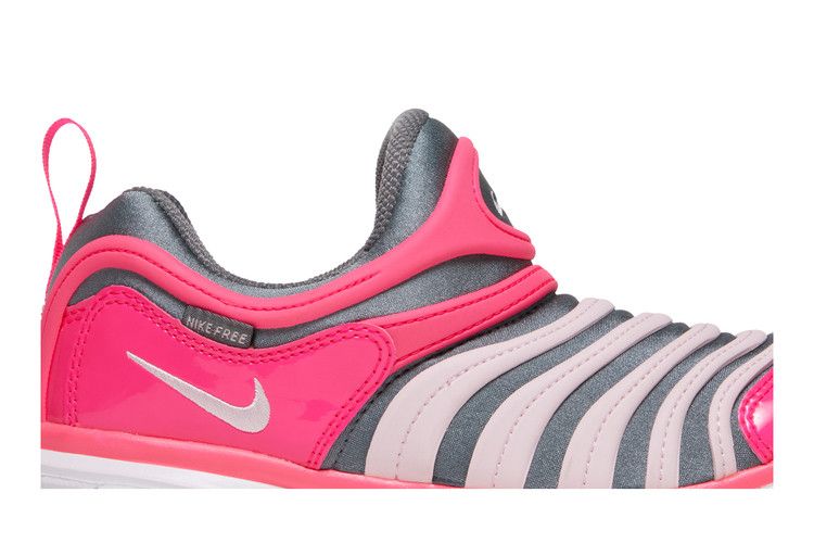 Nike dynamo free pink sale