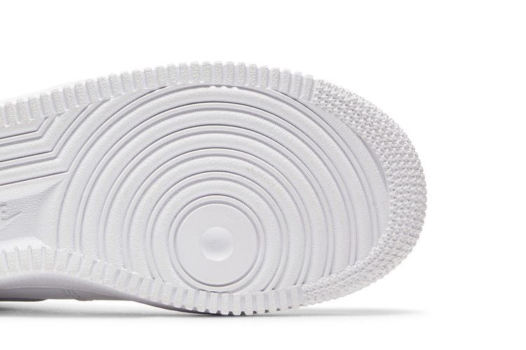 Air Force 1 '07 Mid 'Triple White' (Women's) — foto 5