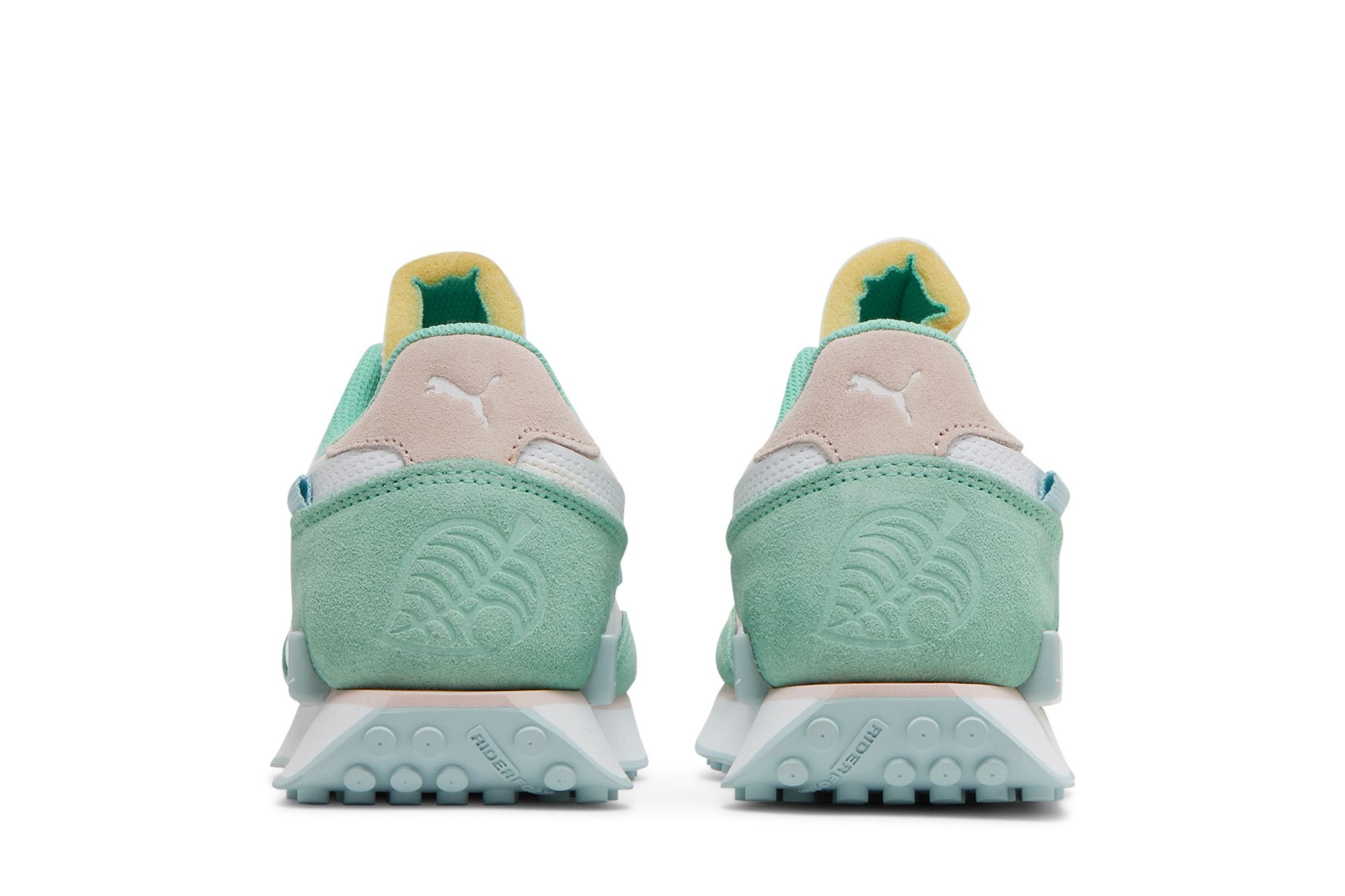 Pre-owned Puma Animal Crossing X Future Rider Big Kid 'new Horizons' In Cream