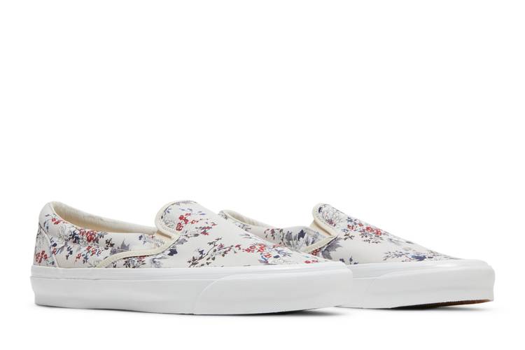 Buy Kith x Vault OG Classic Slip-On LX 'Floral' - VN0A45JK6BZ | GOAT