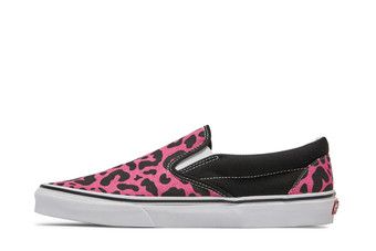 Preppy Leopard Women's Slip-On Canvas Shoe (pink on white) – Belle