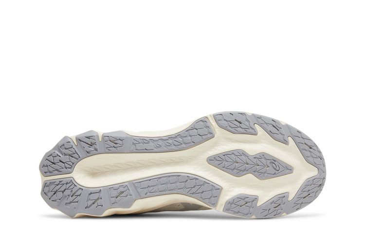 Asics Novablast 2 SPS Smoke Grey