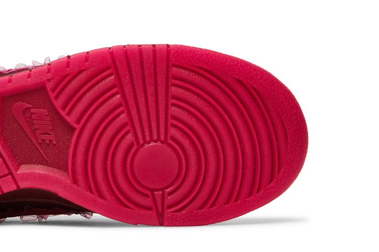 Nike Dunk Low Valentine's Day (2022) (Women's) — foto 6