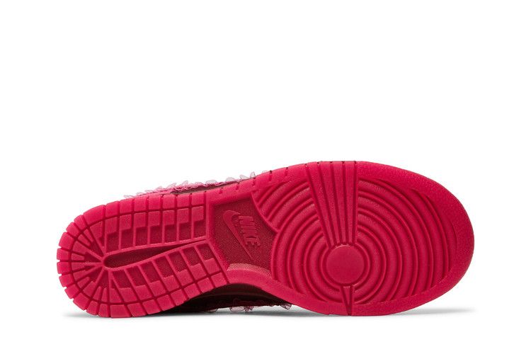 Nike Dunk Low Valentine's Day (2022) (Women's) — foto 5