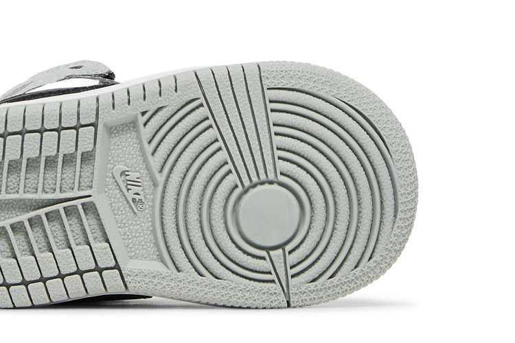 Air Jordan 1 Mid Td Light Smoke Grey