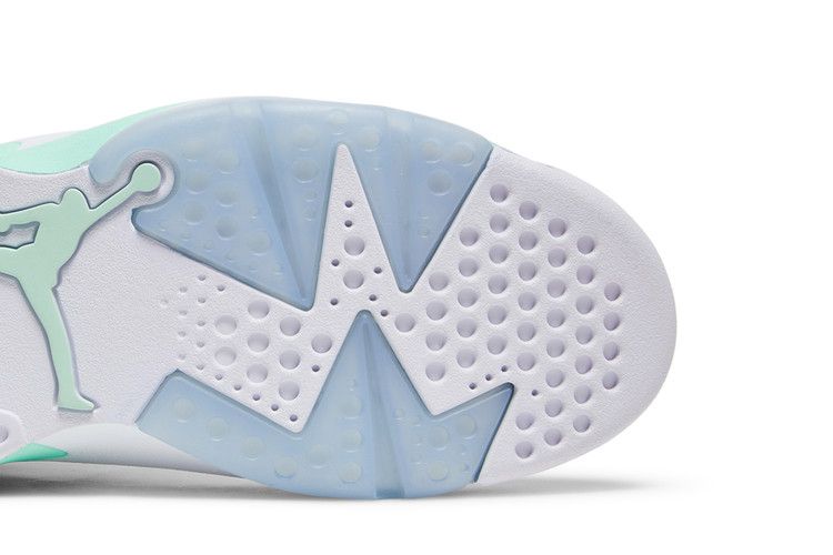 Wmns Air Jordan 6 RETRO 'mint Foam'