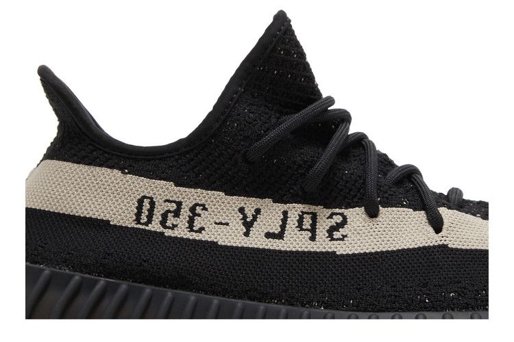 Buy Yeezy Boost 350 V2 'Oreo' - BY1604 | GOAT