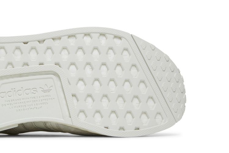 Adidas Wmns Nmd_R1 'white Silver Metallic