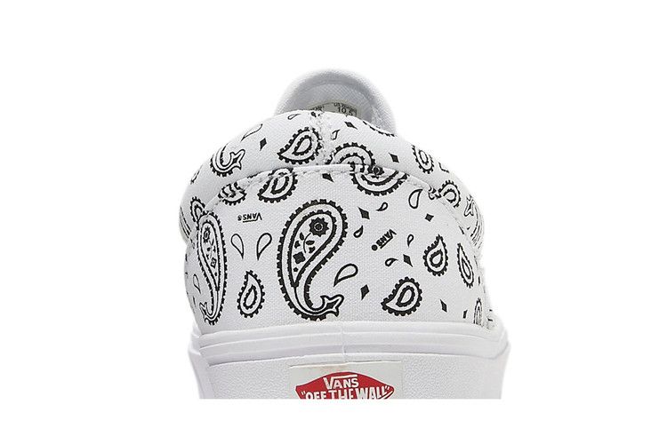 Vans Comfycush Era Paisley - White