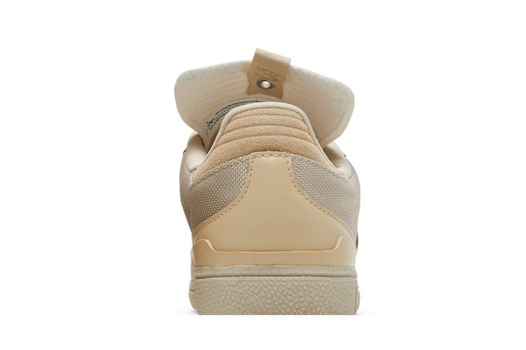 Buy Undefeated x adidas Busenitz  display picture 1
