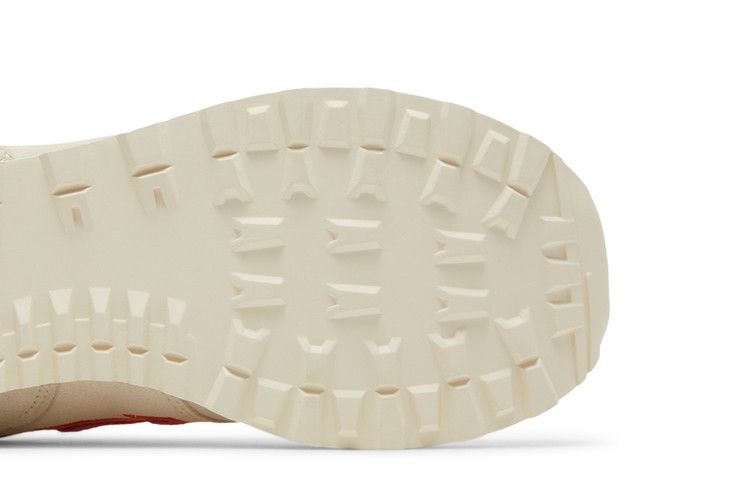 574 'Cream Pink | GOAT