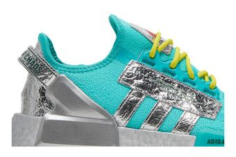 最新☆超お勧めエヌエムディー☆NMD_R1 V2 SOUTH PARK SHOES☆ adidas South Park x NMD_R1 V2 'Professor Chaos' GY6477