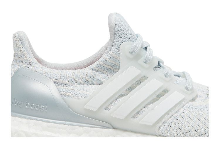 adidas Women's Ultraboost 5.0 DNA Running Shoes, Size 9, Blue/White