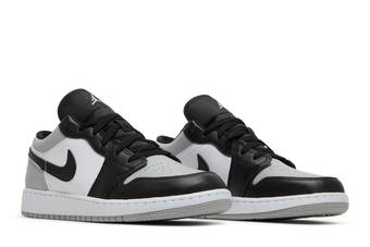 Buy Air Jordan 1 Low GS 'Light Smoke Grey' - 553560 052 | GOAT