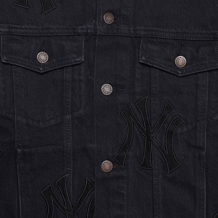 Supreme x New York Yankees Denim Trucker Jacket 'Washed Black' | GOAT