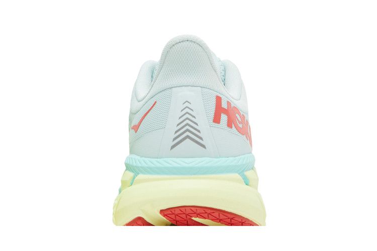 Hoka Wmns Clifton 7 'morning Mist Hot Coral'