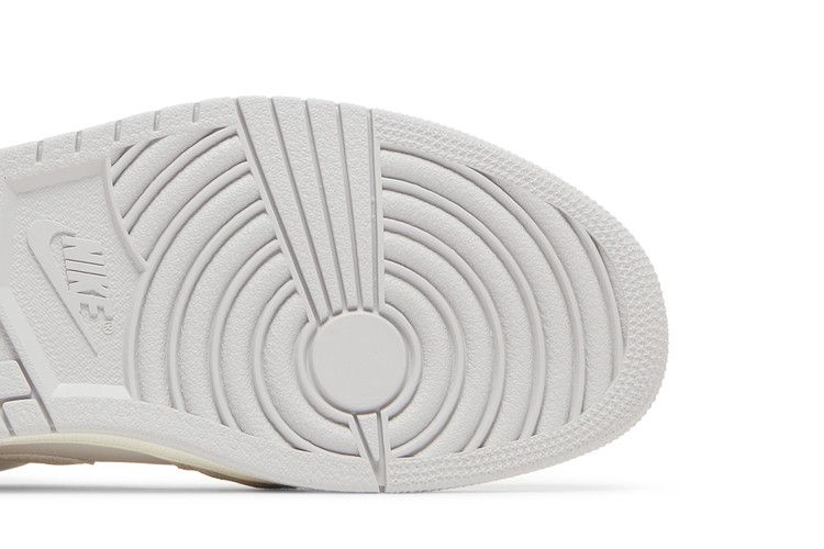 Air Jordan 1 Mid SE Inside Out