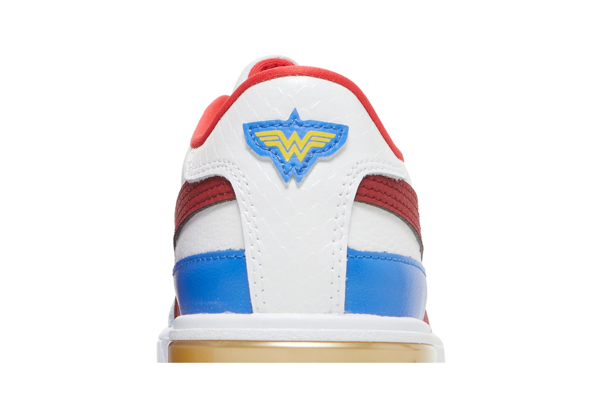 Pre-owned Puma Dc Comics X Cali Star Jr 'wonder Woman' In White