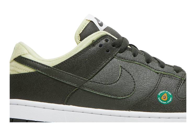 Buy Wmns Dunk Low LX 'Avocado' - DM7606 300 | GOAT