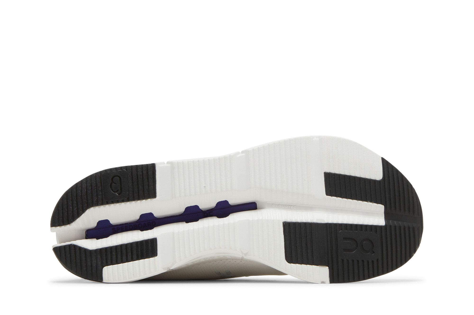 ON CLOUDNOVA 'WHITE MINERAL'