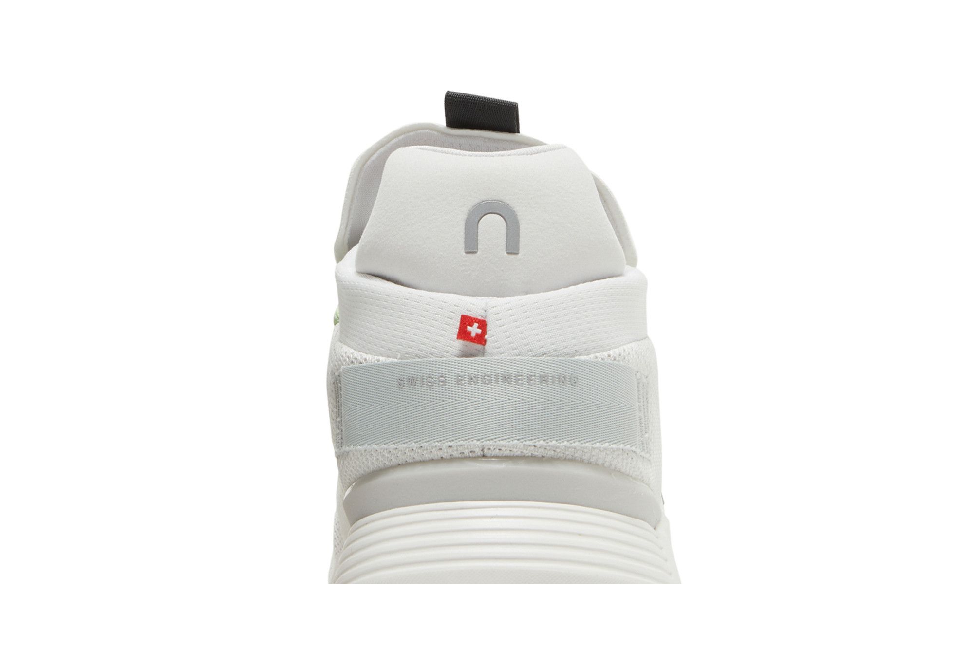 ON CLOUDNOVA 'WHITE MINERAL'