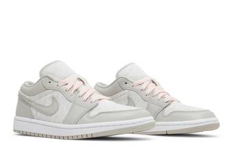 Wmns Air Jordan 1 Low SE 'Light Iron Ore'