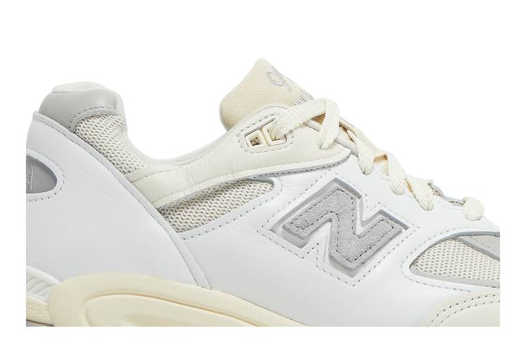 New balance x9 reconstructed on sale white