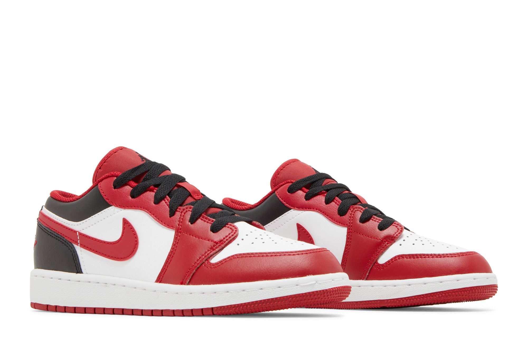 Pre-owned Air Jordan 1 Low Gs 'reverse Black Toe' In Red