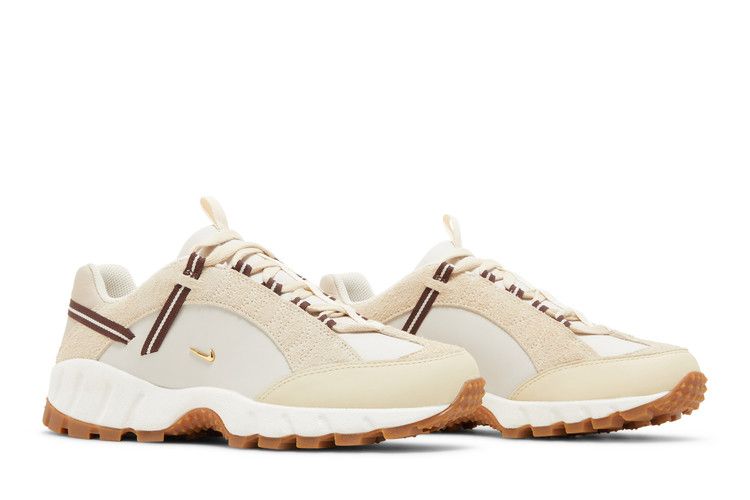 Buy Jacquemus x Wmns Air Humara LX 'Sail' - DR0420 001 | GOAT