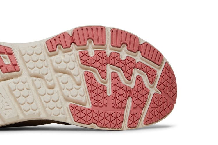 Hoka Bondi L Suede Shifting Sand